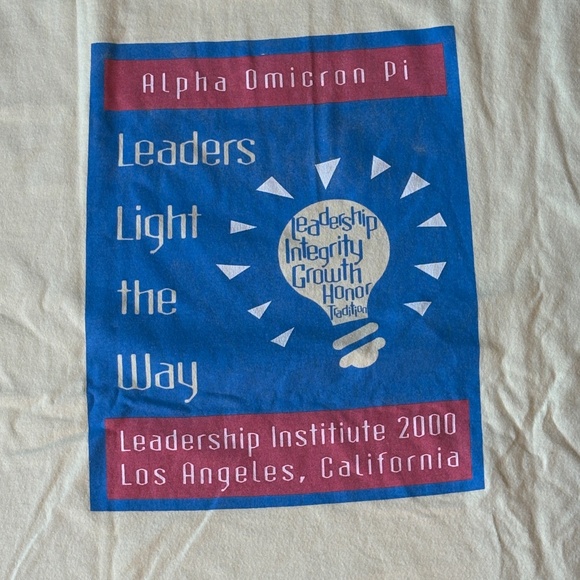 Alpha Omicron Pi Vintage 2000 Leadership Institute T-Shirt with Misspelled Word - Picture 4 of 10